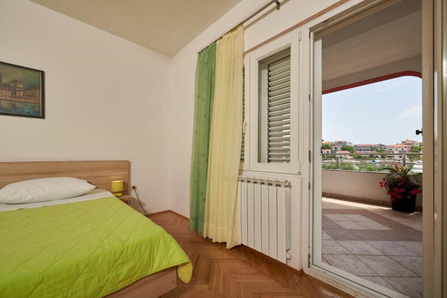 Apartments Mare - 30 M From Pebble Beach Seget Vranjica Exterior foto